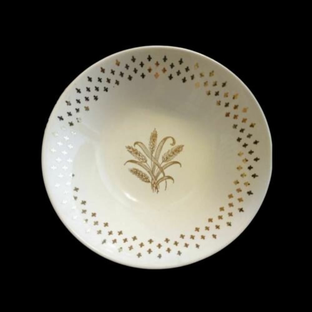 Golden Wheat Fleur de Lis-8.5" Serving Bowl